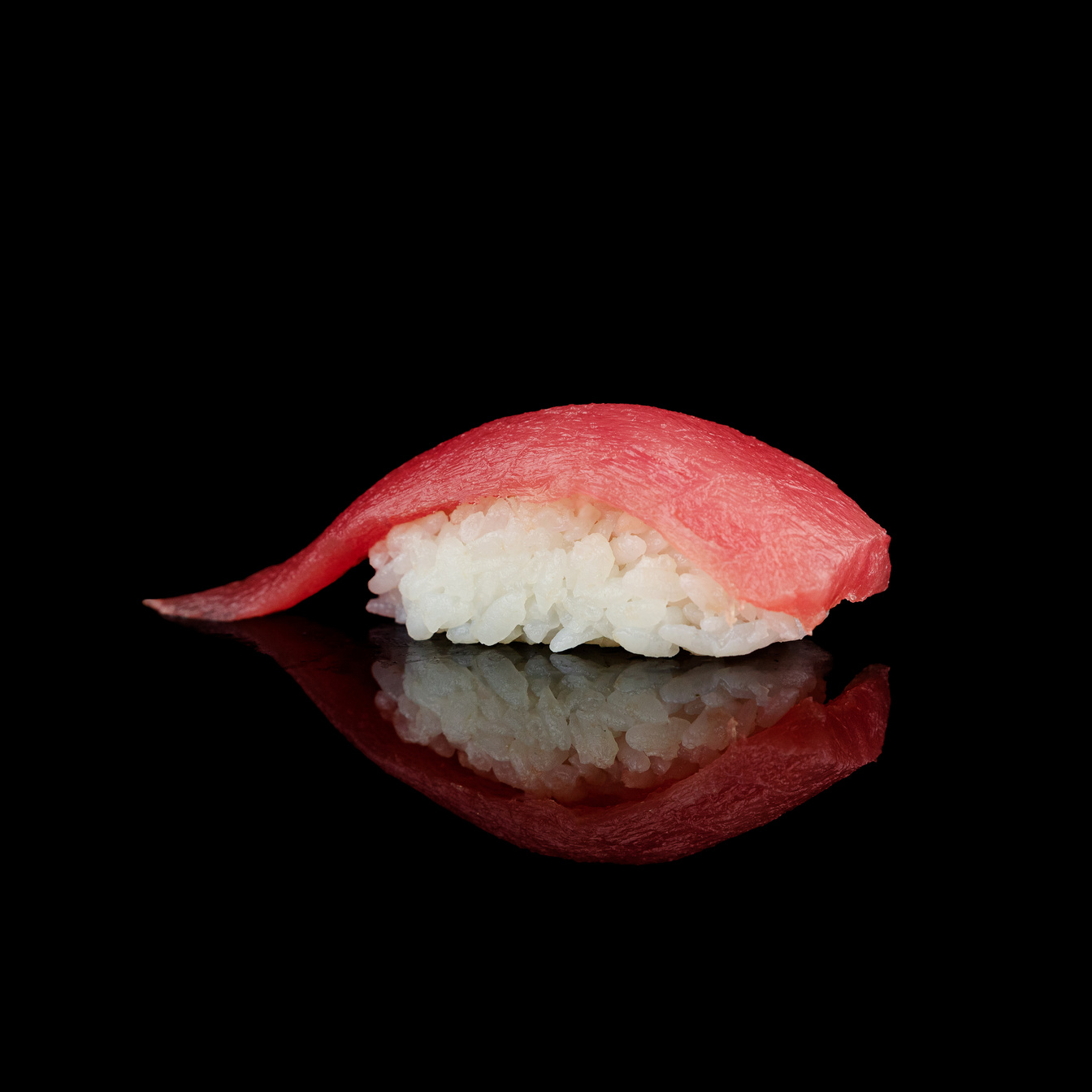 Nigiri sushi tradicional